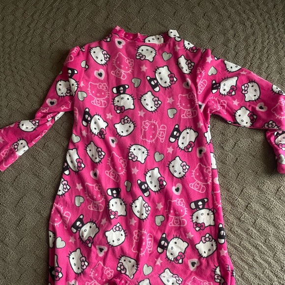 Hello Kitty Pink Union Suit Onesie PJs - Picture 3 of 9
